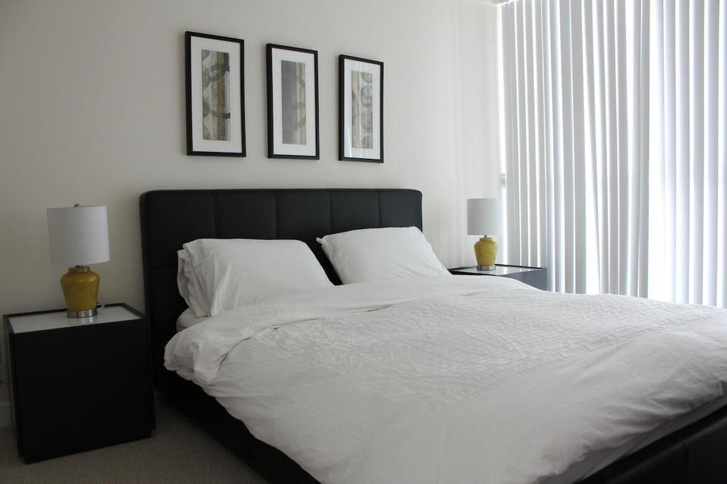 Accurate Plus Furnished Apartment- Brickstone Mews ミシサガ 部屋 写真