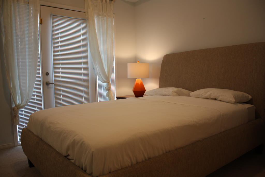 Accurate Plus Furnished Apartment- Brickstone Mews ミシサガ 部屋 写真